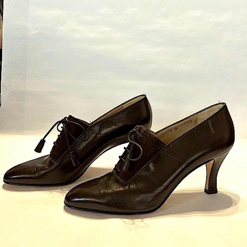 🔥NOT FOR SALE🔥Salvatore Ferragamo Brown Leather Heeled Oxford Style Lace Up Pump - Picture 8 of 16